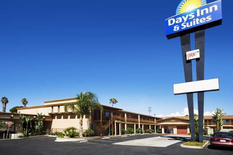 Days Inn By Wyndham San Diego-East/El Cajon Dış mekan fotoğraf